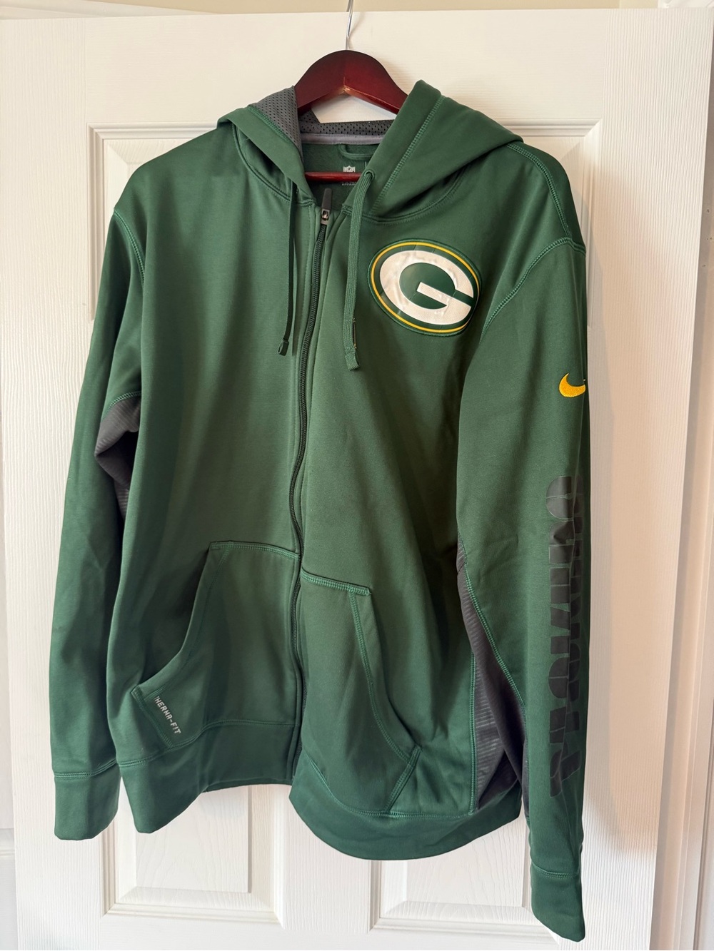 Nike Green Green Bay Packers Full-Zip Hoodie Jacket with Yellow Accents